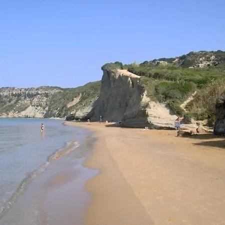 Seremetis Arillas * Arílasz